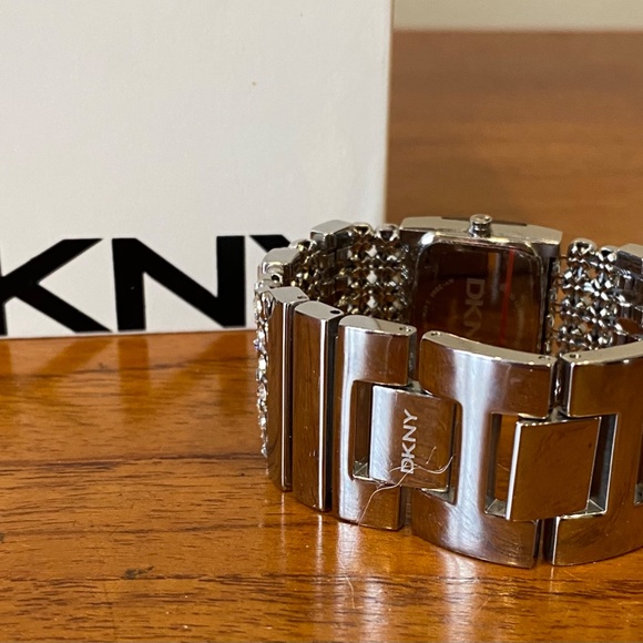 Rare DNKY Diamanté Bracelet Watch - Picture 7 of 10
